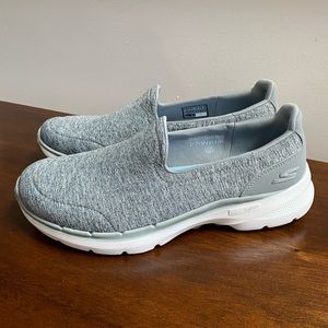 Skechers GO Walk 6 Grand Horizon Gray Slip On Shoe Ortholite 124507W Womens Sz 8
